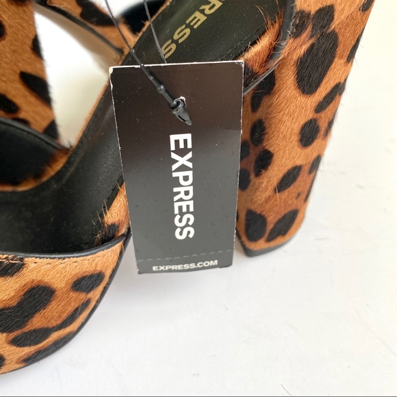 NWT Express Cheetah Ankle Strap Sandals - Picture 10 of 13